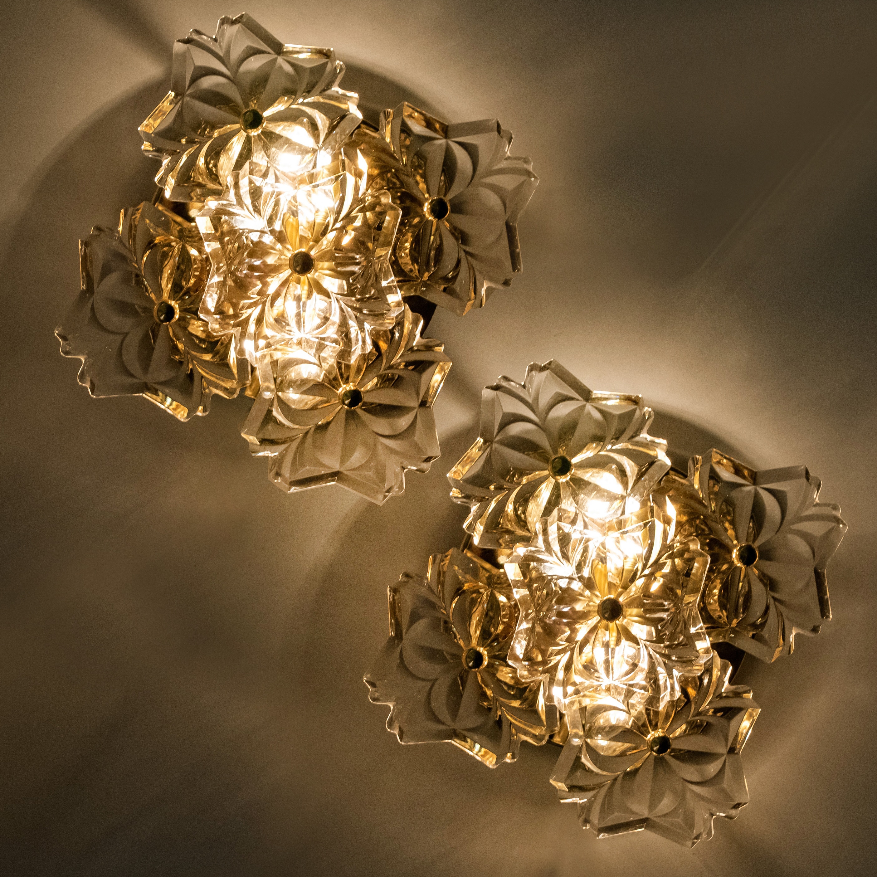 Pair of Mid Century Brass Floral Wall Lights by Hillebrand, 1970s