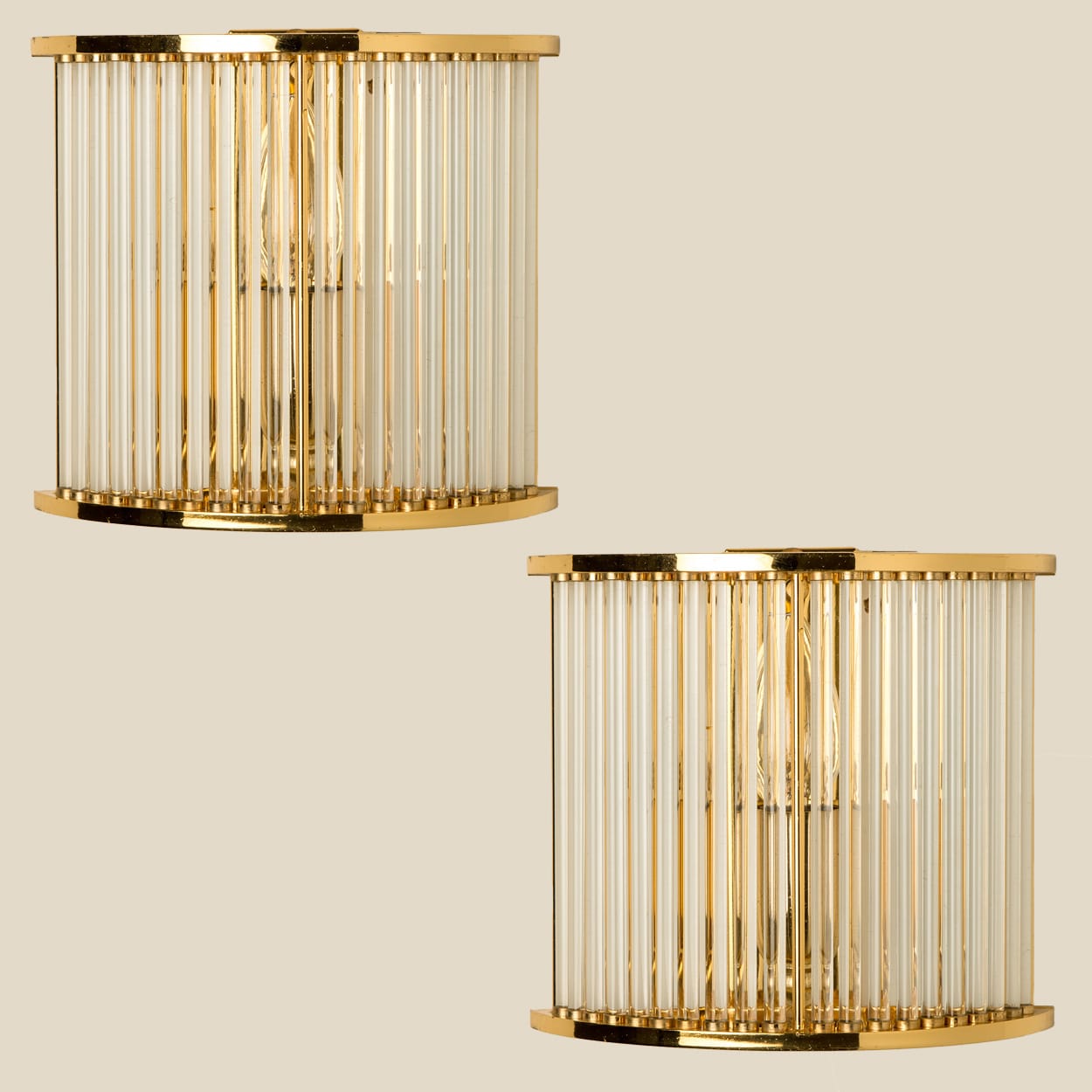 Pair of Clear Ridged Gold Glass Sconces in the style of Venini, Italy 1970