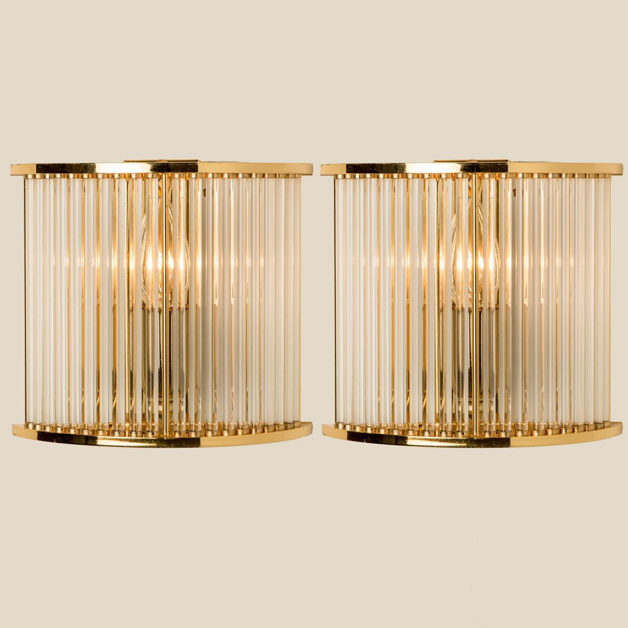 Pair of Clear Ridged Gold Glass Sconces in the style of Venini, Italy 1970