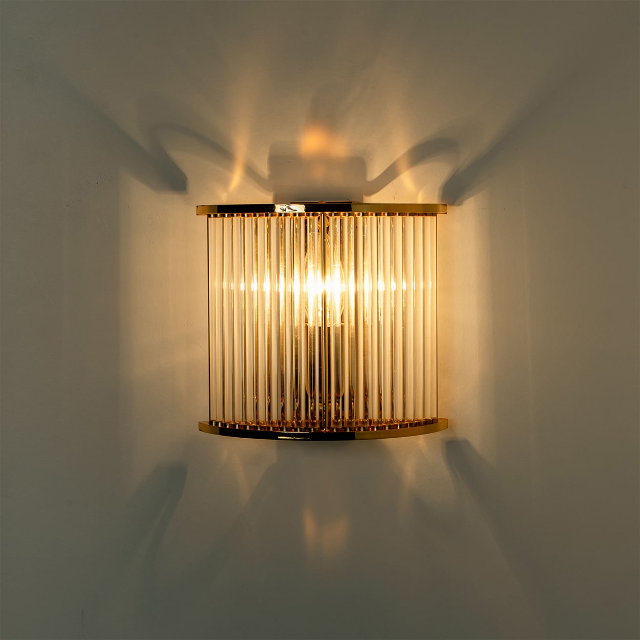 Pair of Clear Ridged Gold Glass Sconces in the style of Venini, Italy 1970