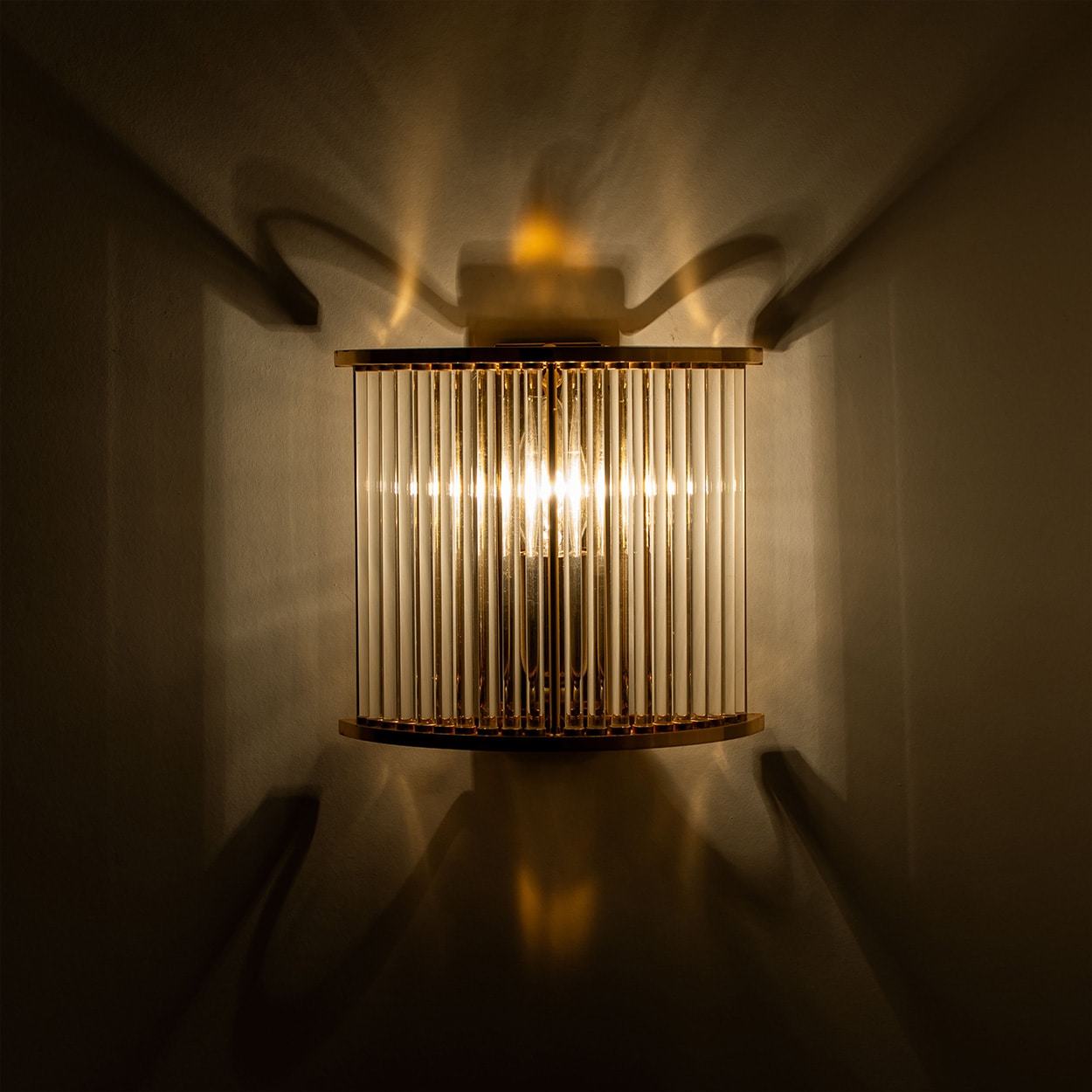 Pair of Clear Ridged Gold Glass Sconces in the style of Venini, Italy 1970