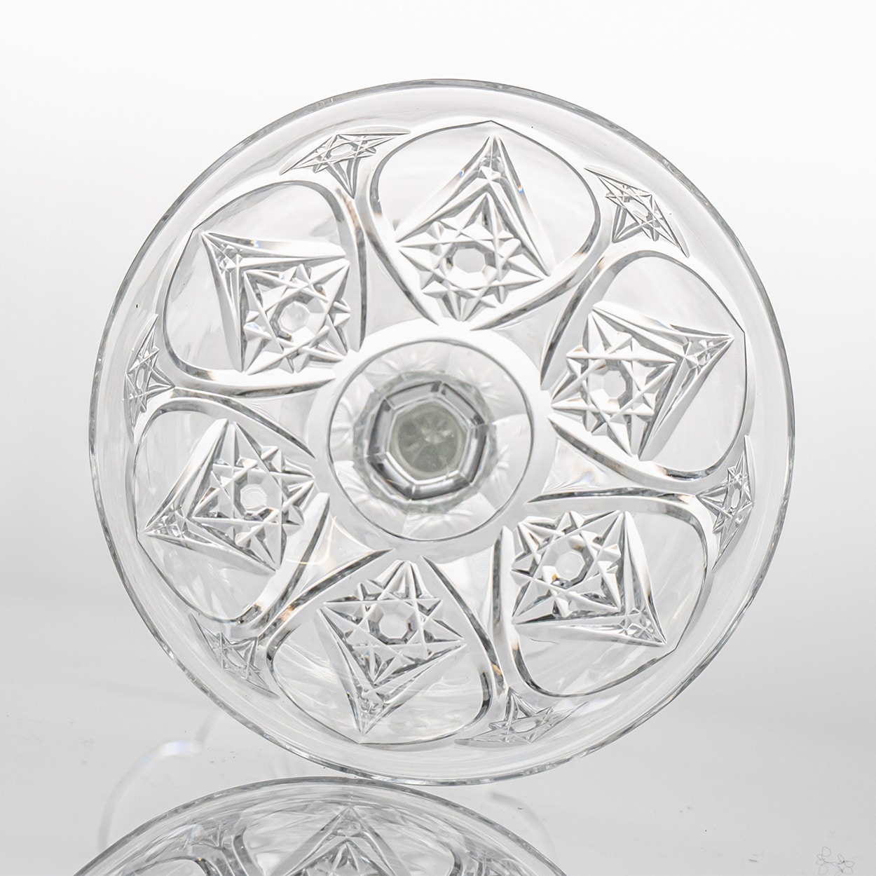 Set of 6 Exquise Baccarat Crystal Pieces, France