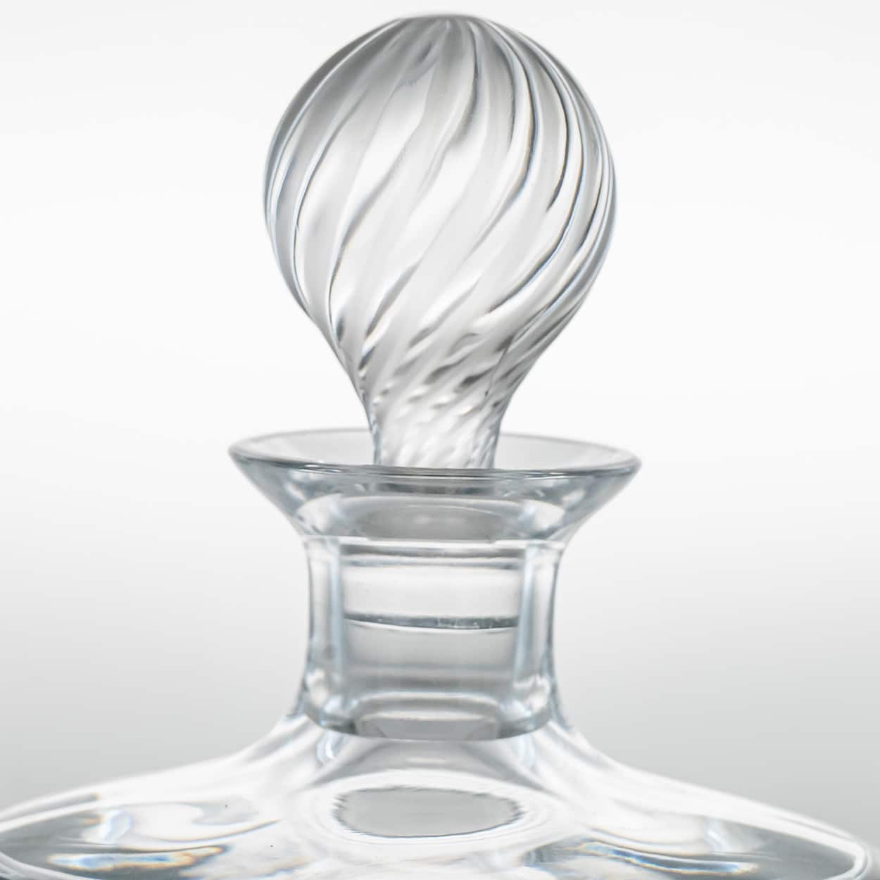 Lalique Decanter Femmes Antiques Carafe Crystal, France