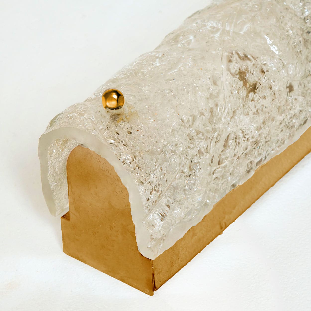 1 of the 4 Ice Glass Wall Light Fixtures with Brass by Hillebrand, Germany, 1960