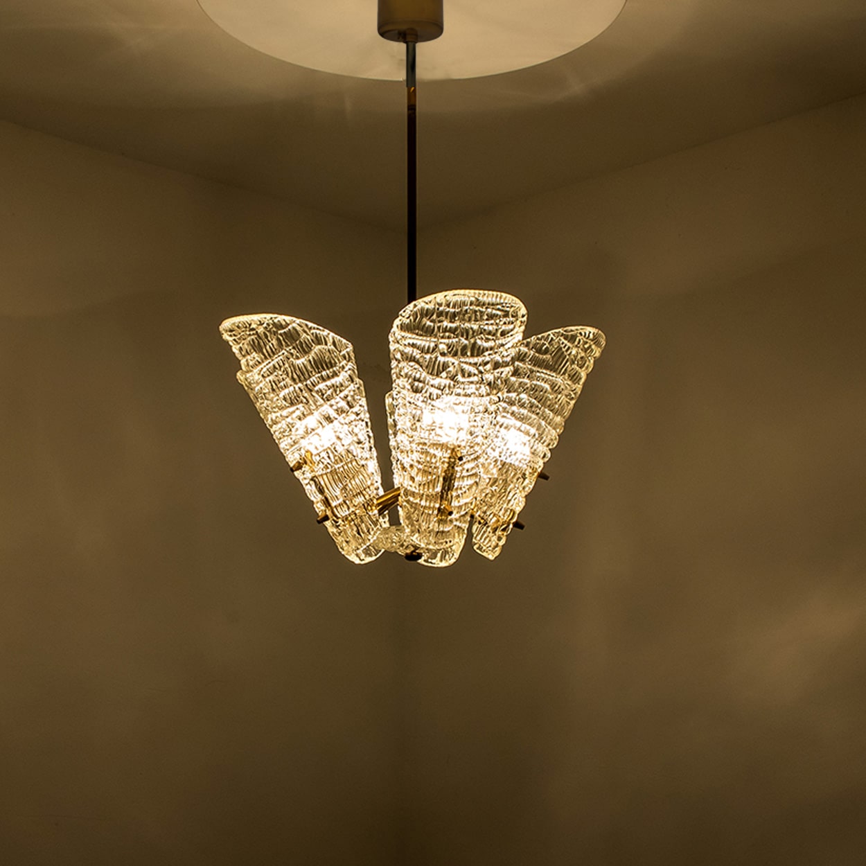 Beautiful 5 Leafs of Ice Glass and Brass Chandelier by Kalmar, 1960