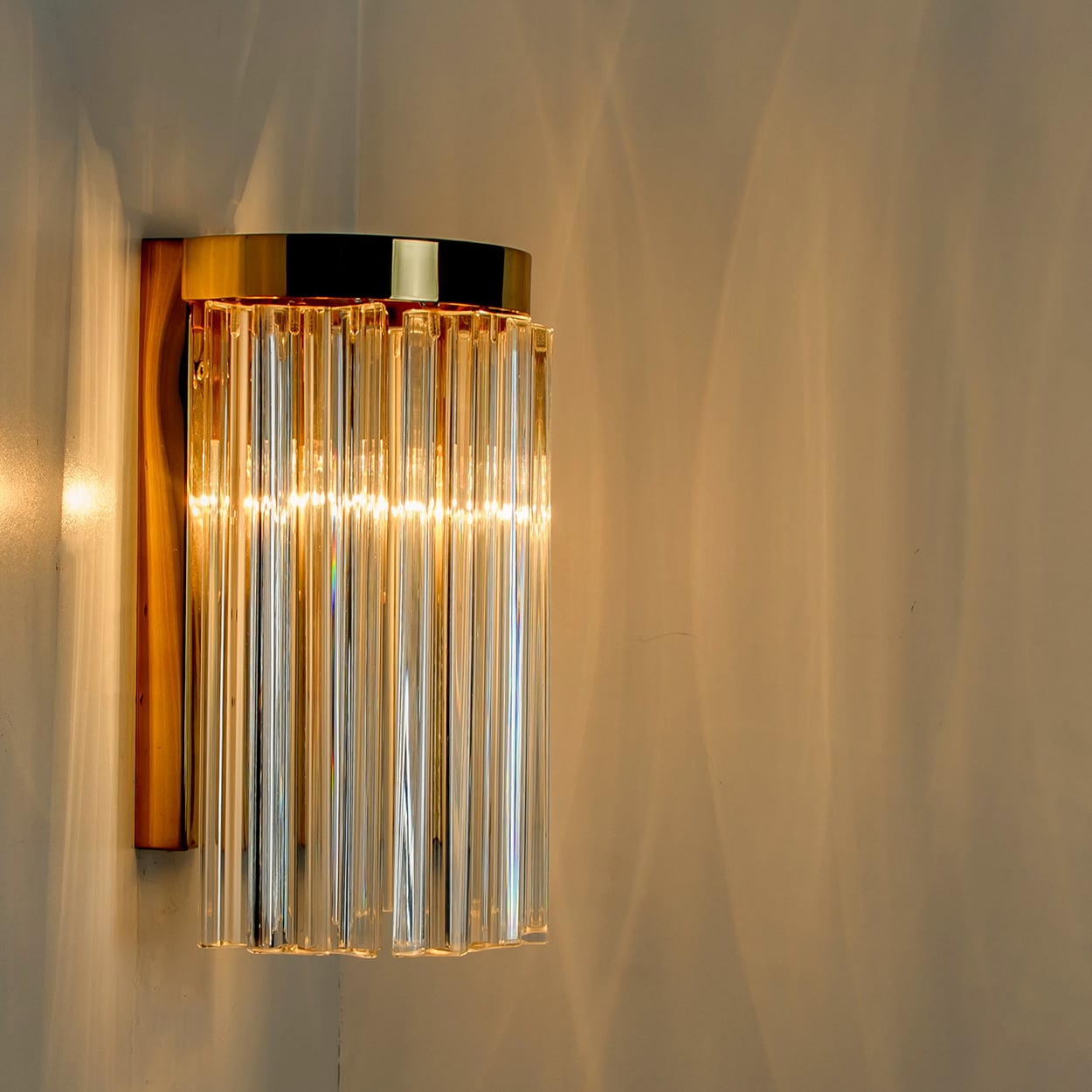 1 of the 10 Clear Gold Glass Brass Sconces in the style of Venini, Italy 1970